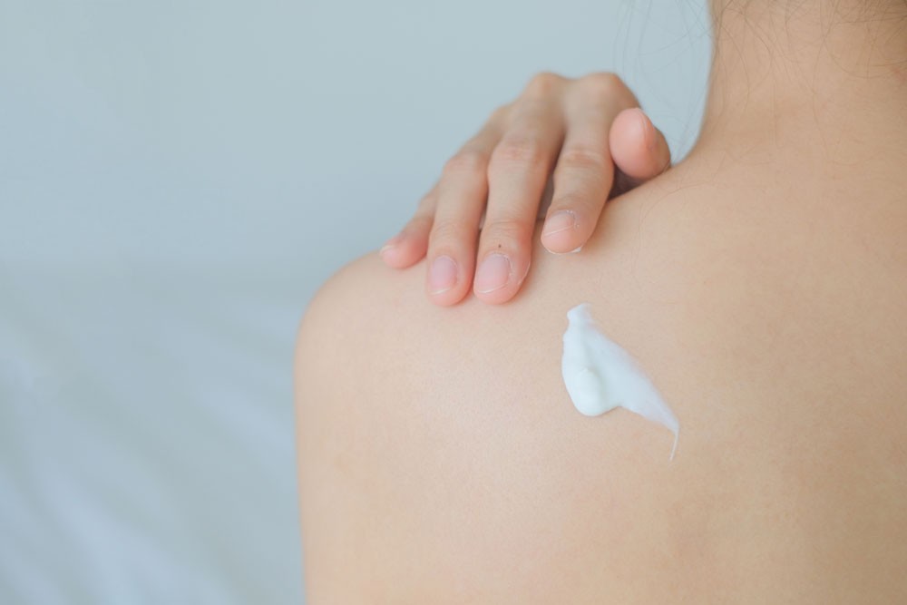 背中の保湿ケア