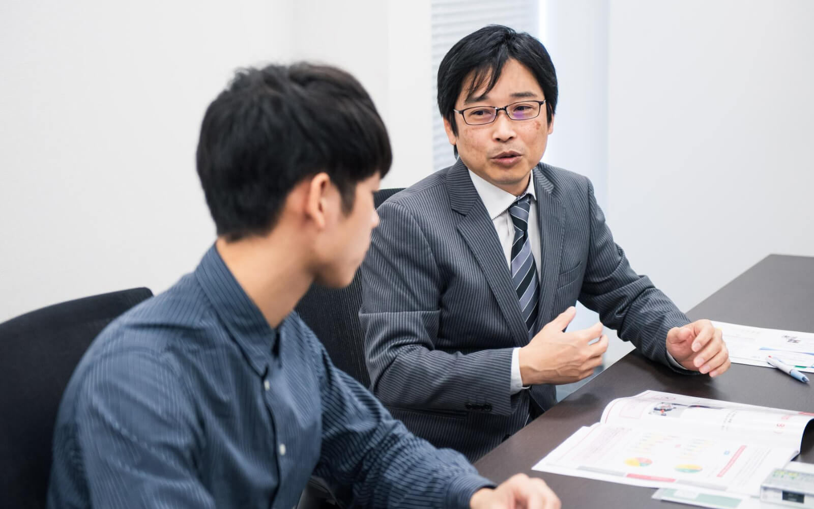 腸の動きをコントロールすることで下痢型・便秘型・混合型すべての症状を和らげる働きがあります。